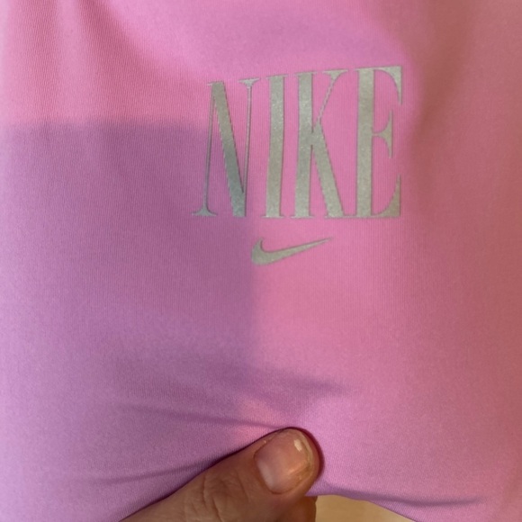 Nike Dri-Fit Purple Sports Bra Small Removable Padding - Picture 4 of 7